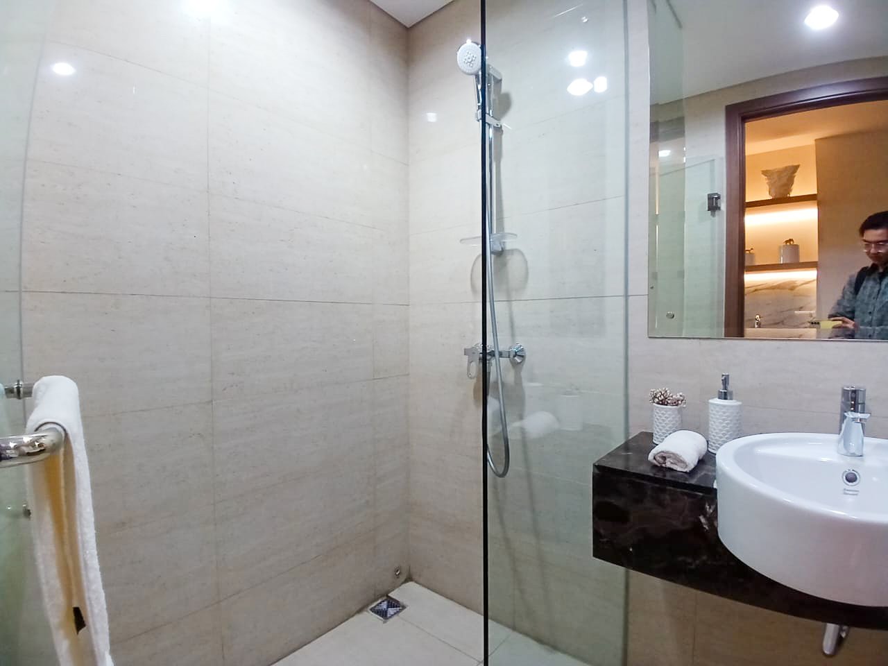 Arandra Residence