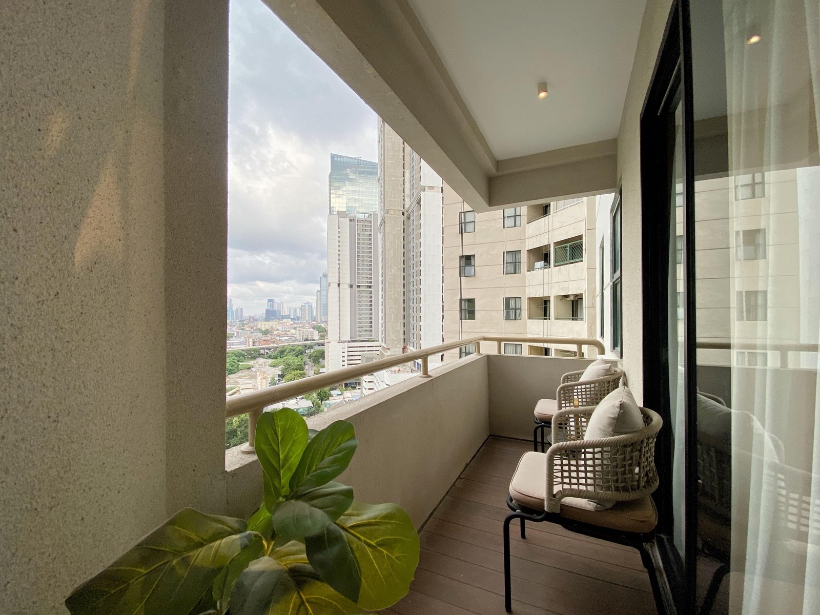Aryaduta Suites Semanggi