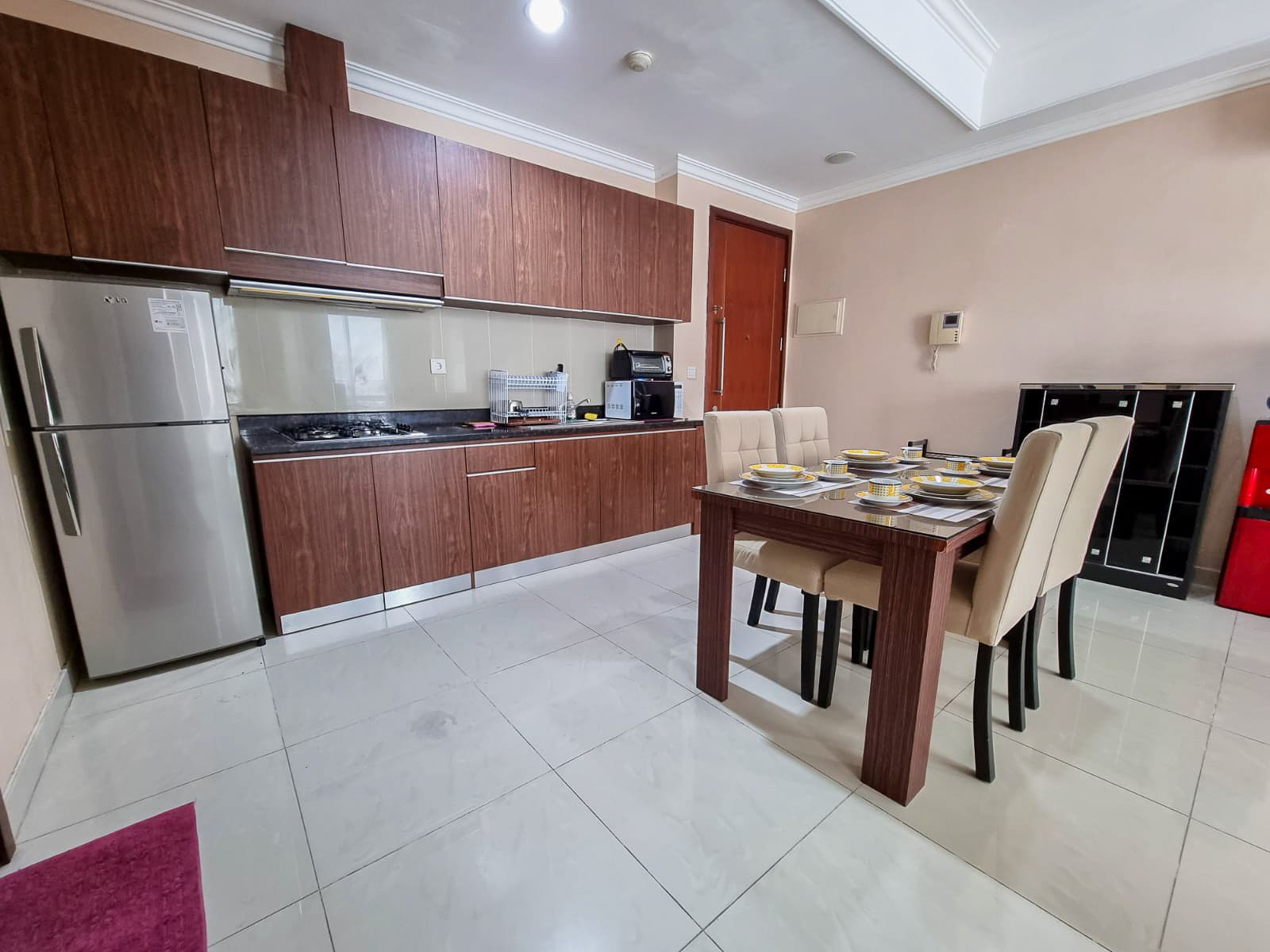 Denpasar Residence Apartment
