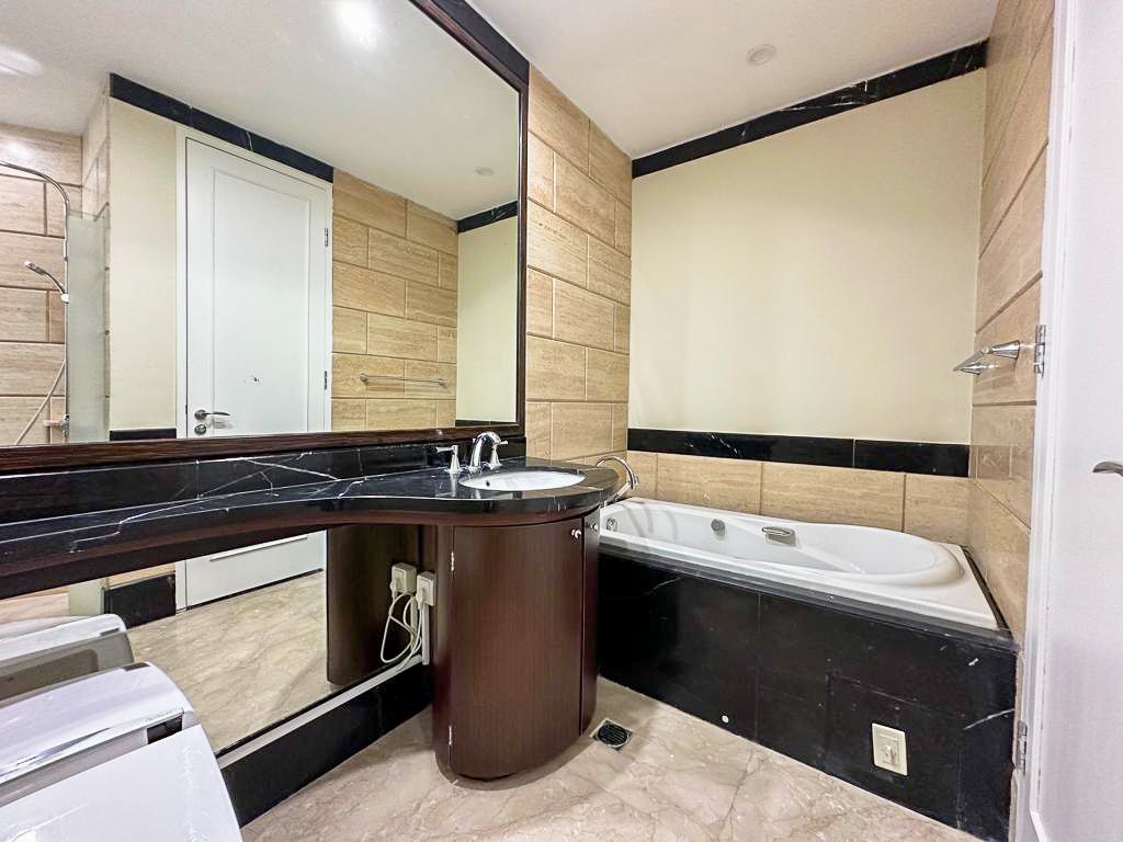 Kempinski Residence
