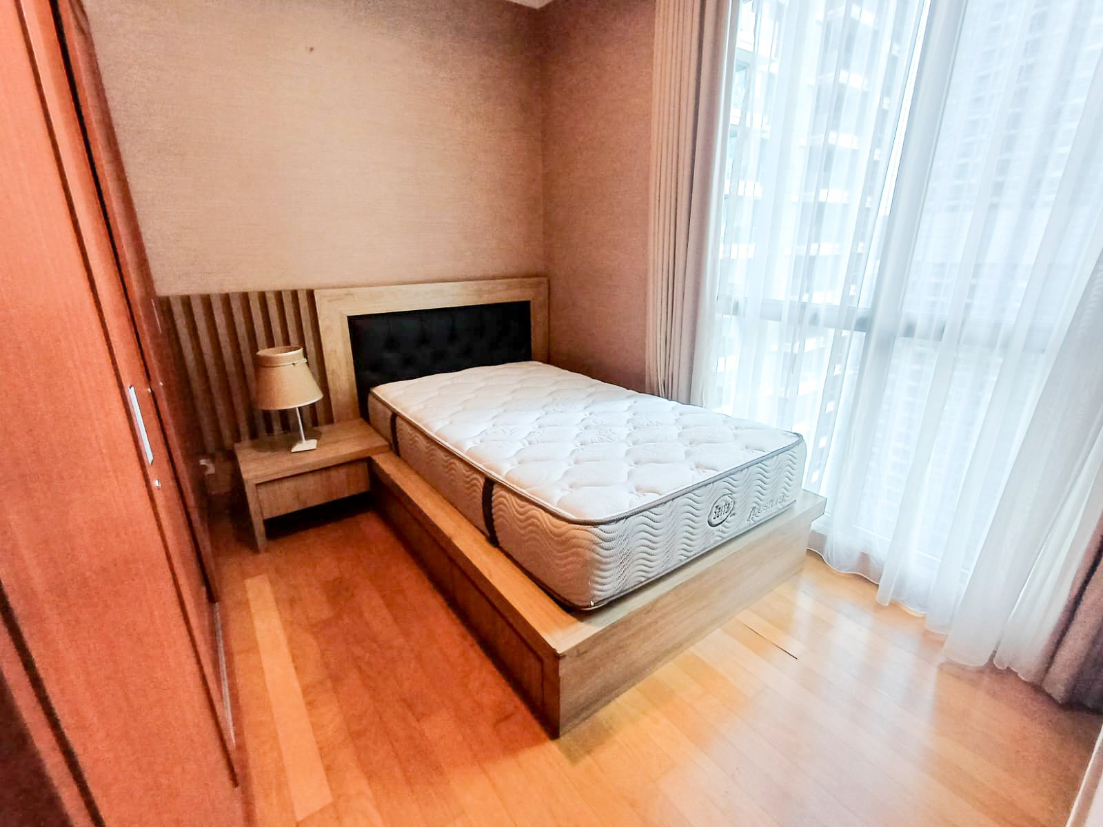 Residence 8