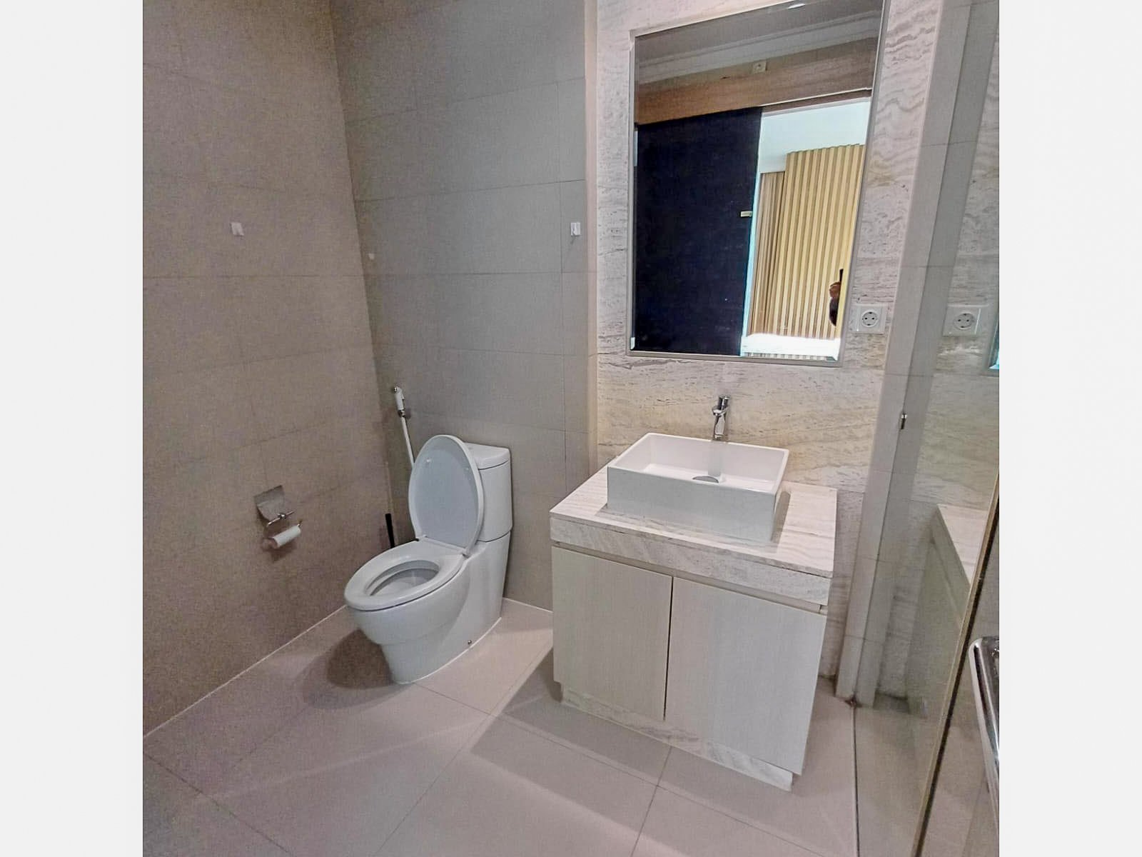 Residence 8