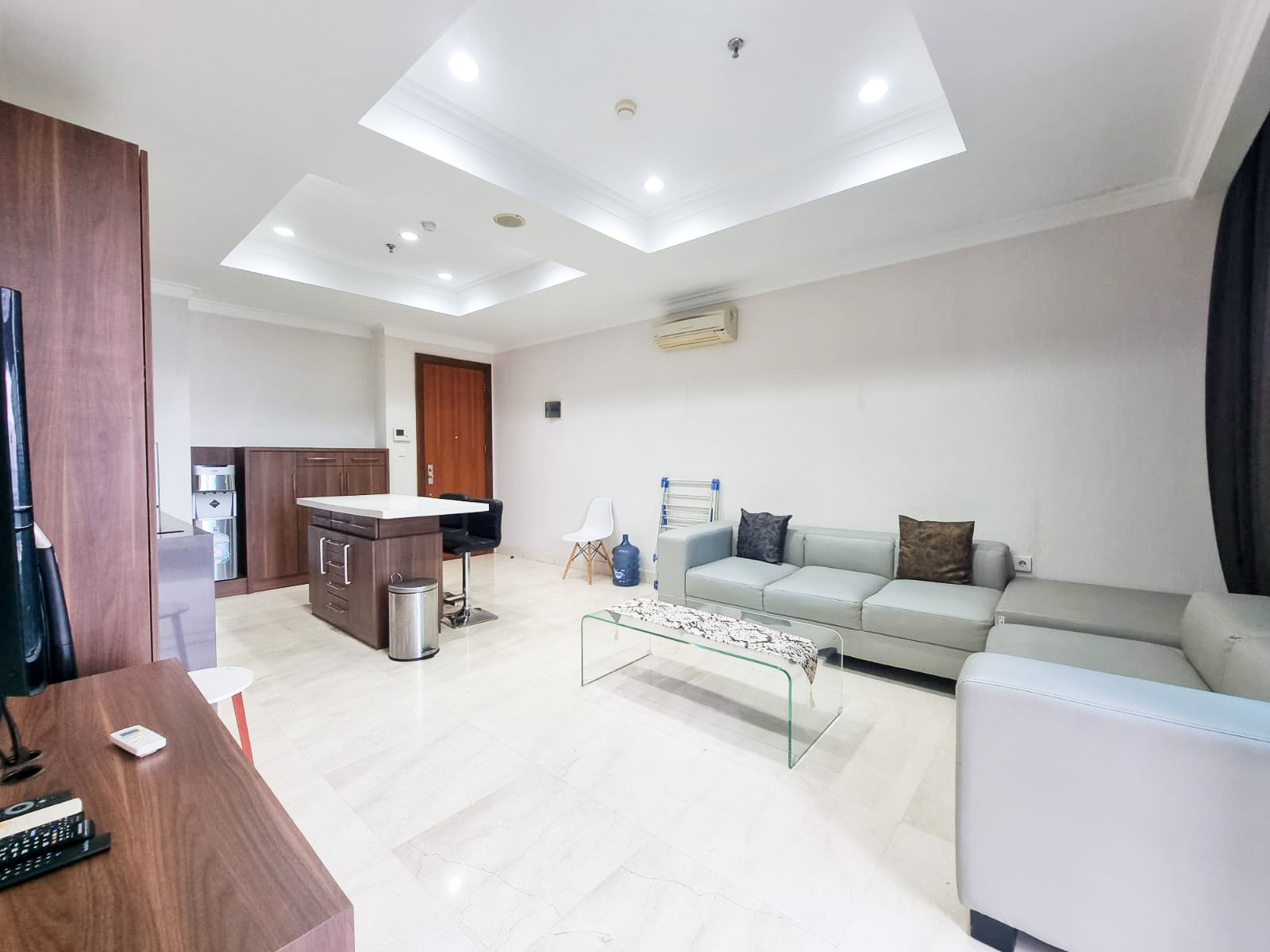 Residence 8
