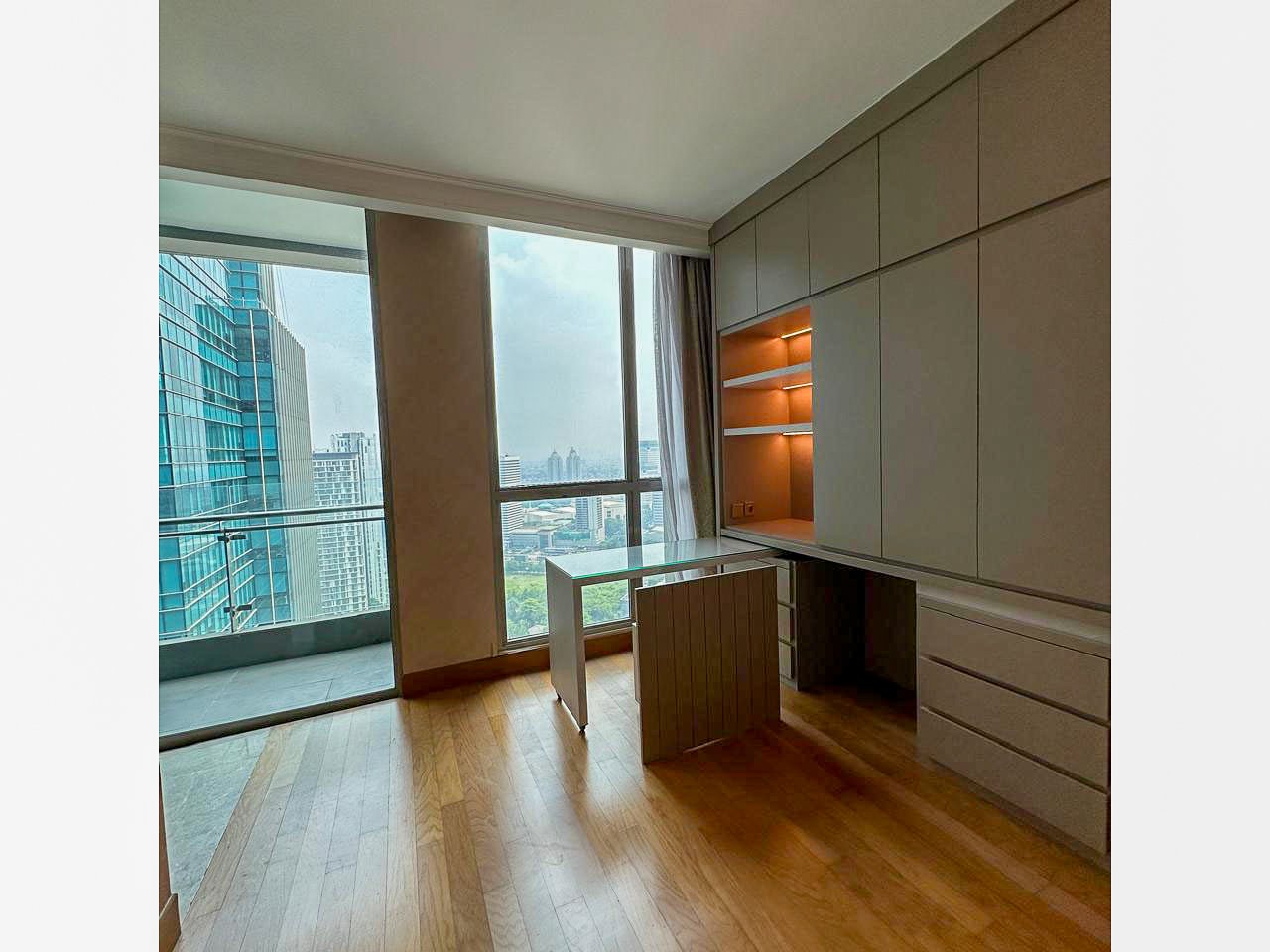 Residence 8