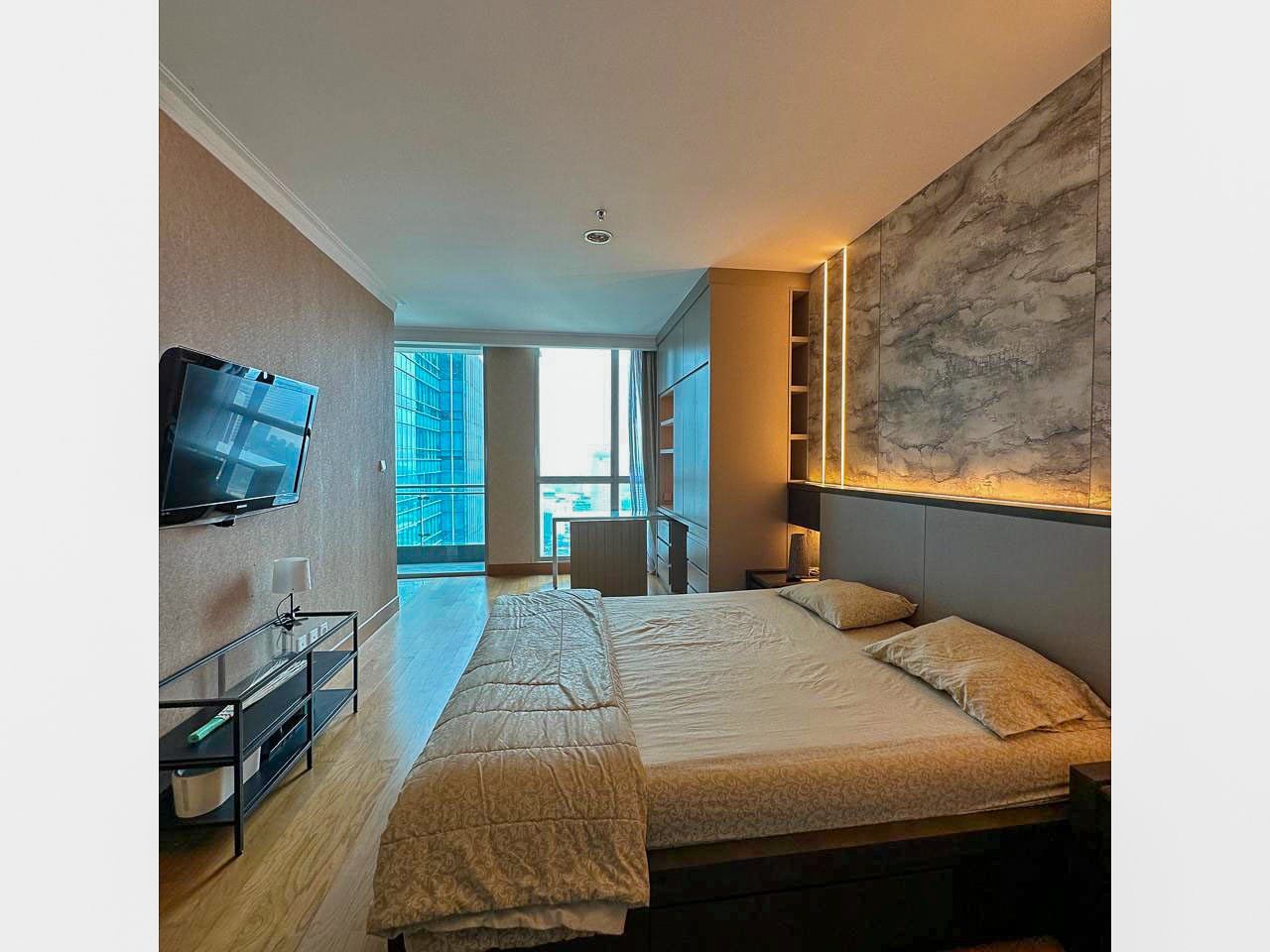 Residence 8