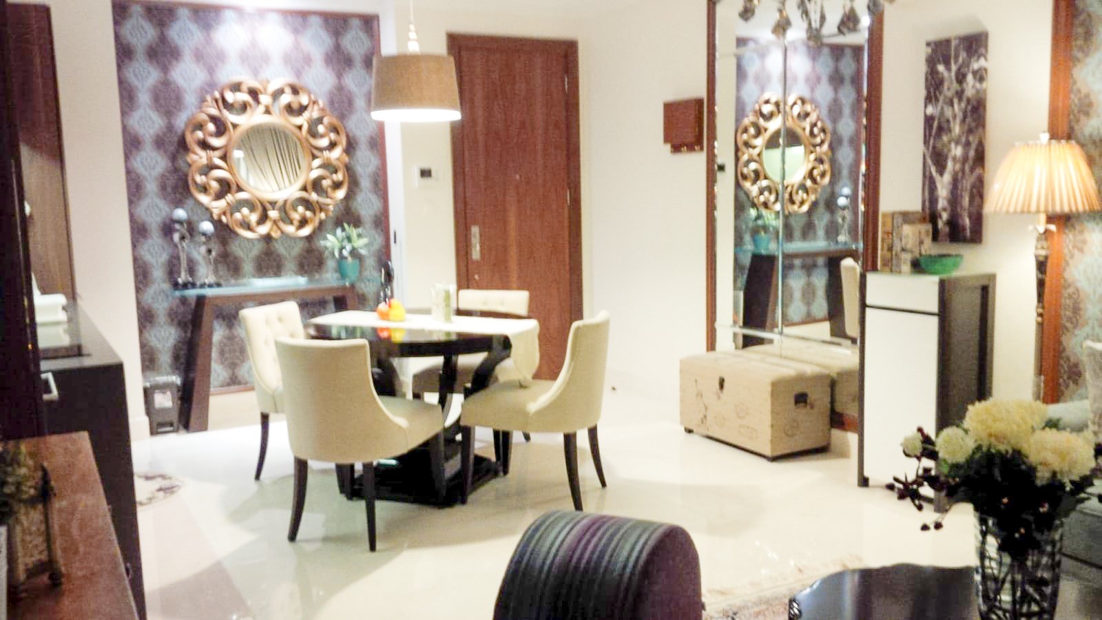 Residence 8