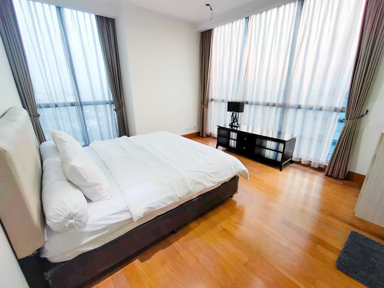 Residence 8