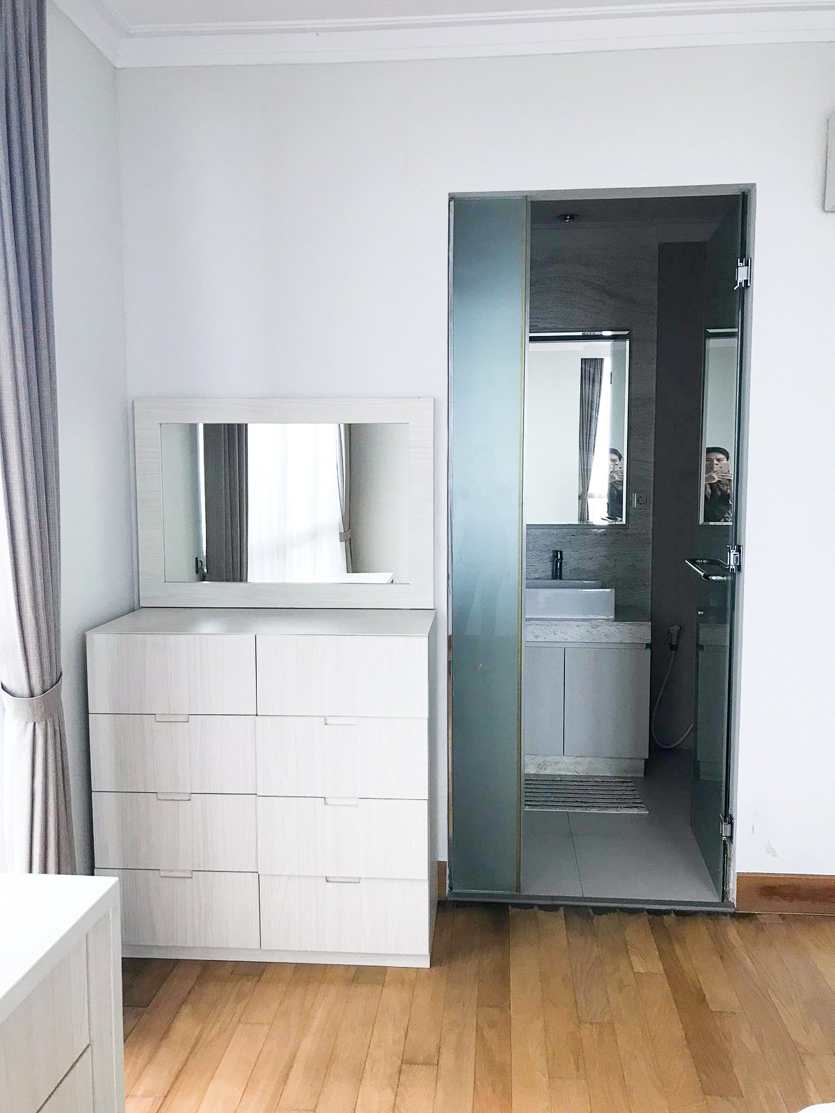 Residence 8