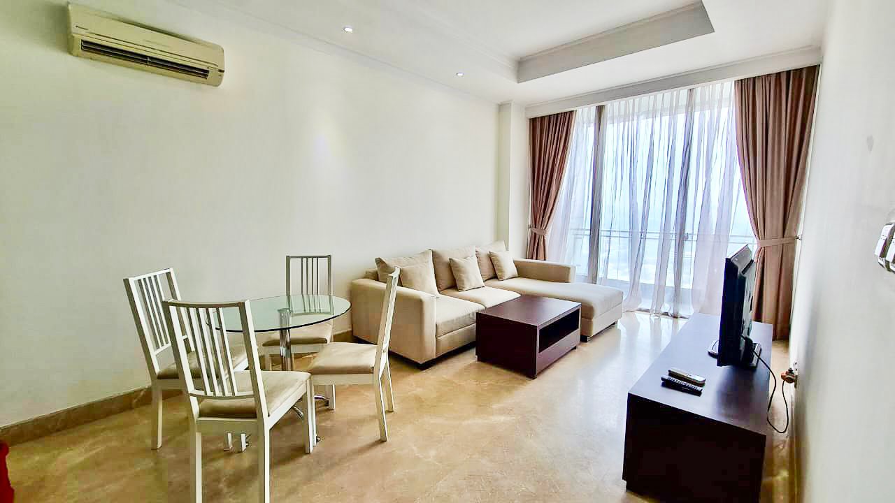 Residence 8