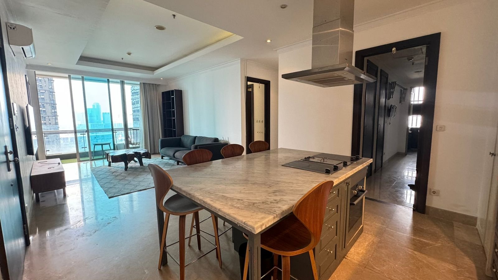 Residence 8