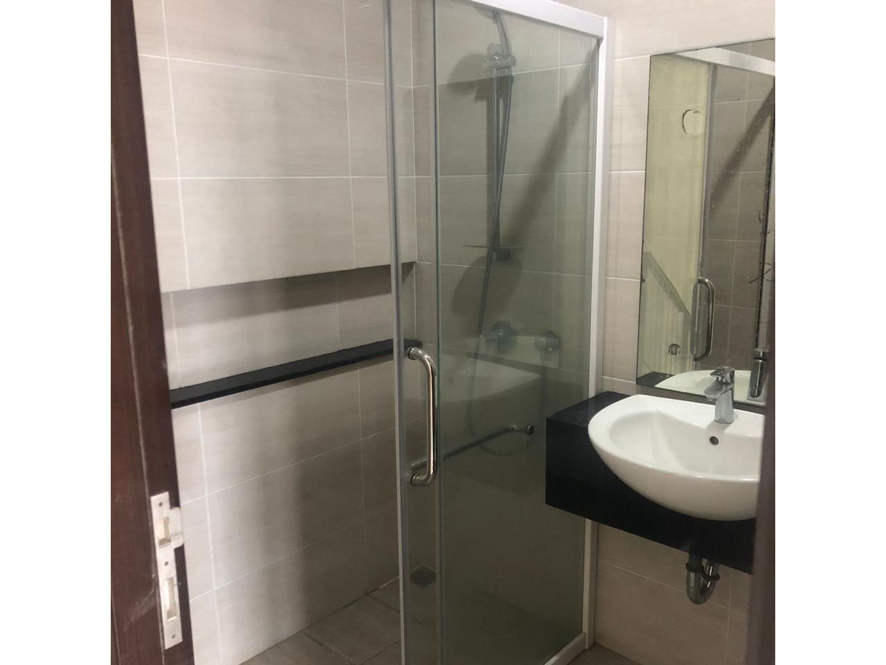Rumah 4 Kamar PIK Jakarta