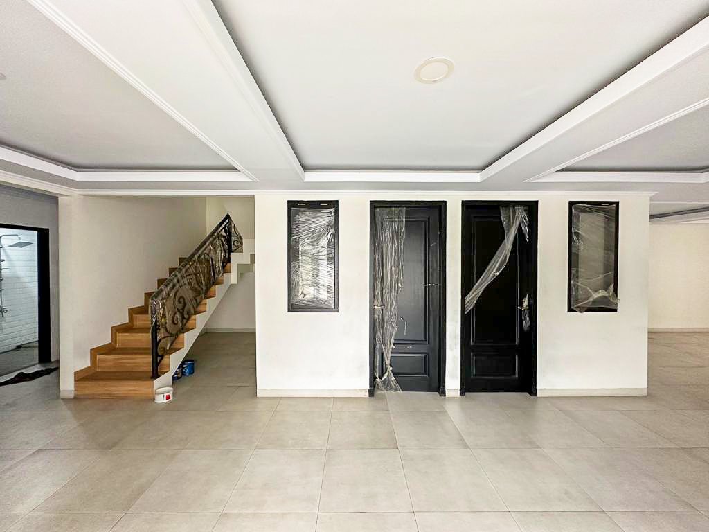 Rumah 4 Kamar Mampang Jakarta