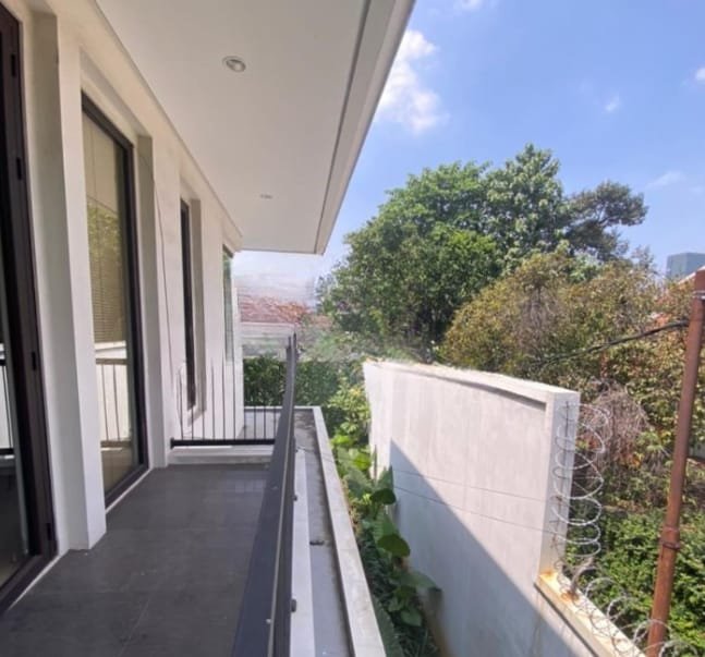 Rumah 4 Kamar Cipete, Jakarta Selatan.
