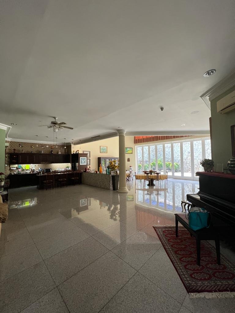 Rumah 3 Kamar Kebayoran Baru, Jakarta.