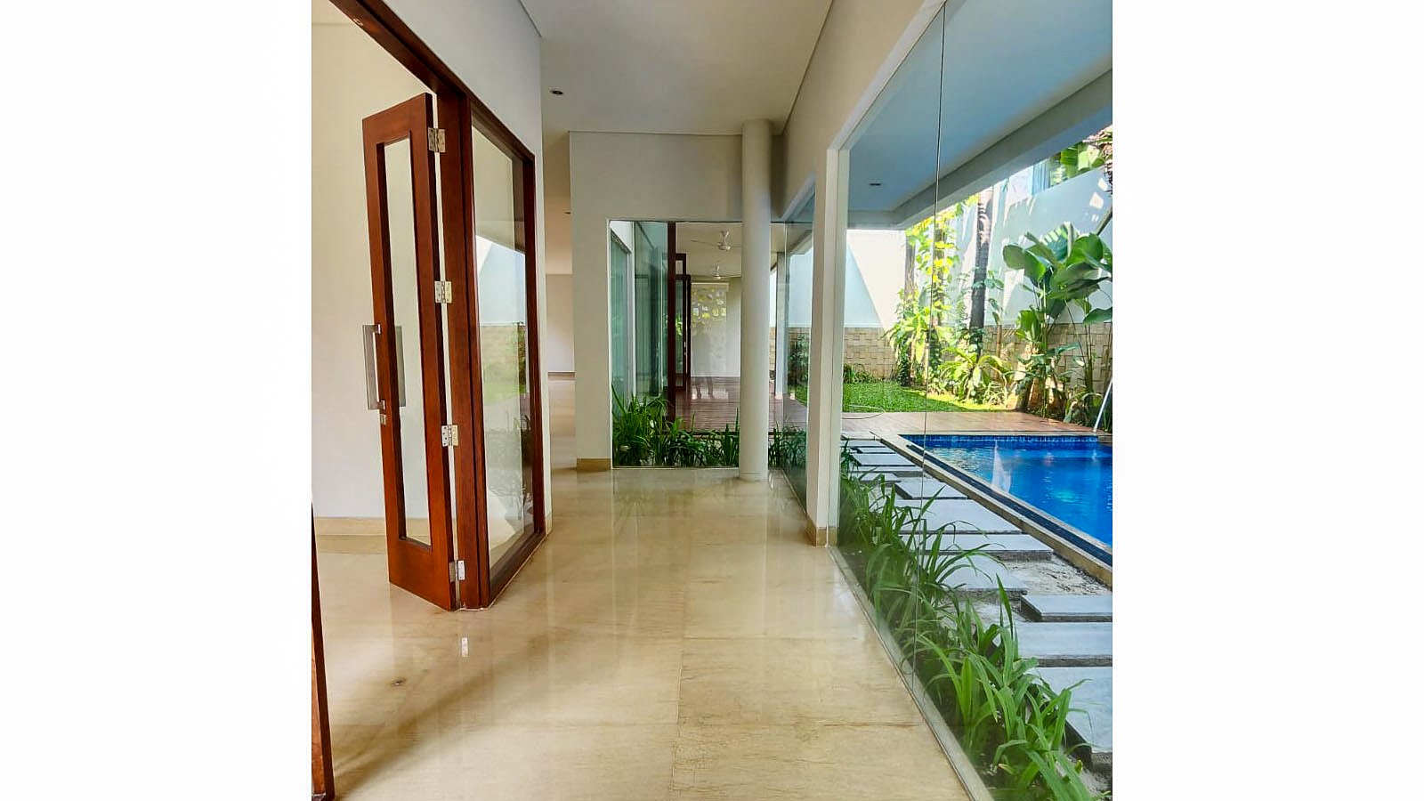 Rumah 4 Kamar Cilandak Jakarta Selatan