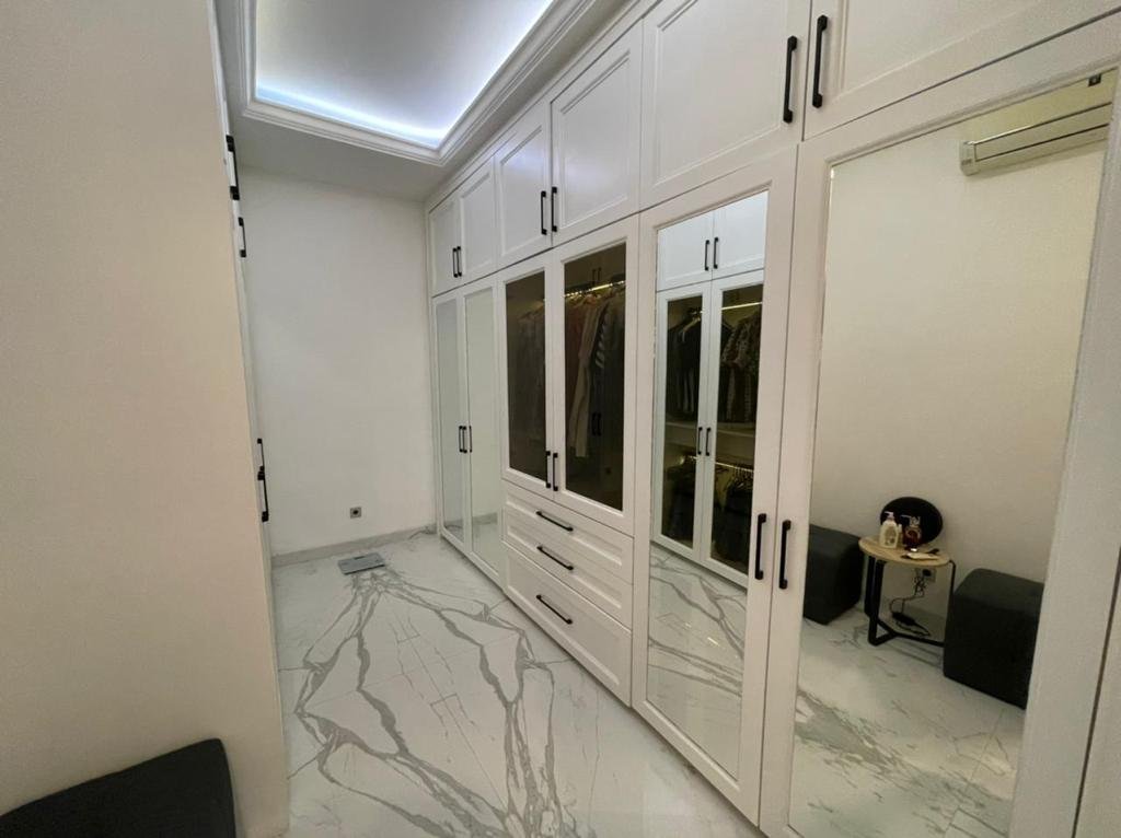 Rumah 2 Kamar Tanah Abang, Jakarta Pusat.