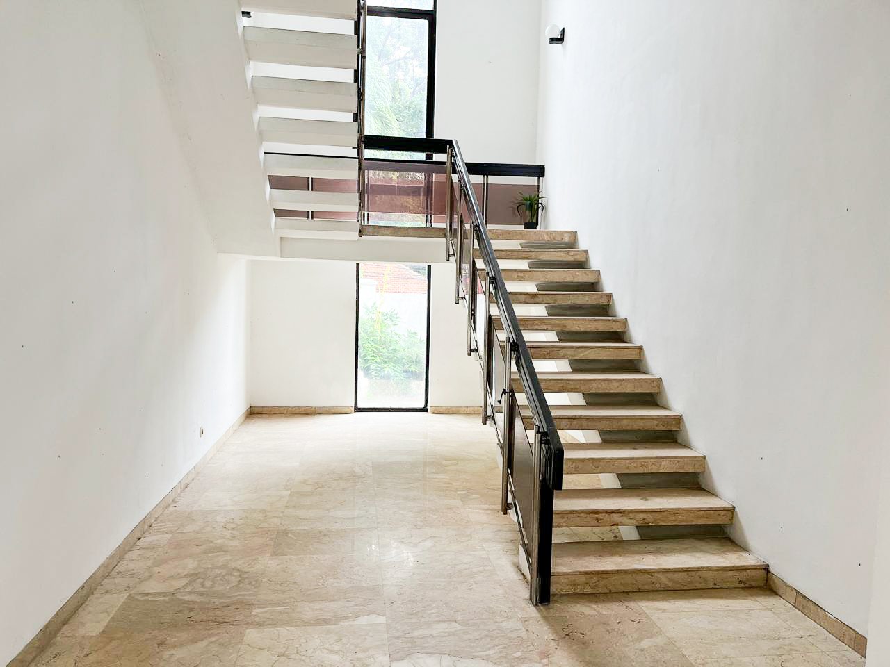 Rumah 4 Kamar Bangka, Jakarta