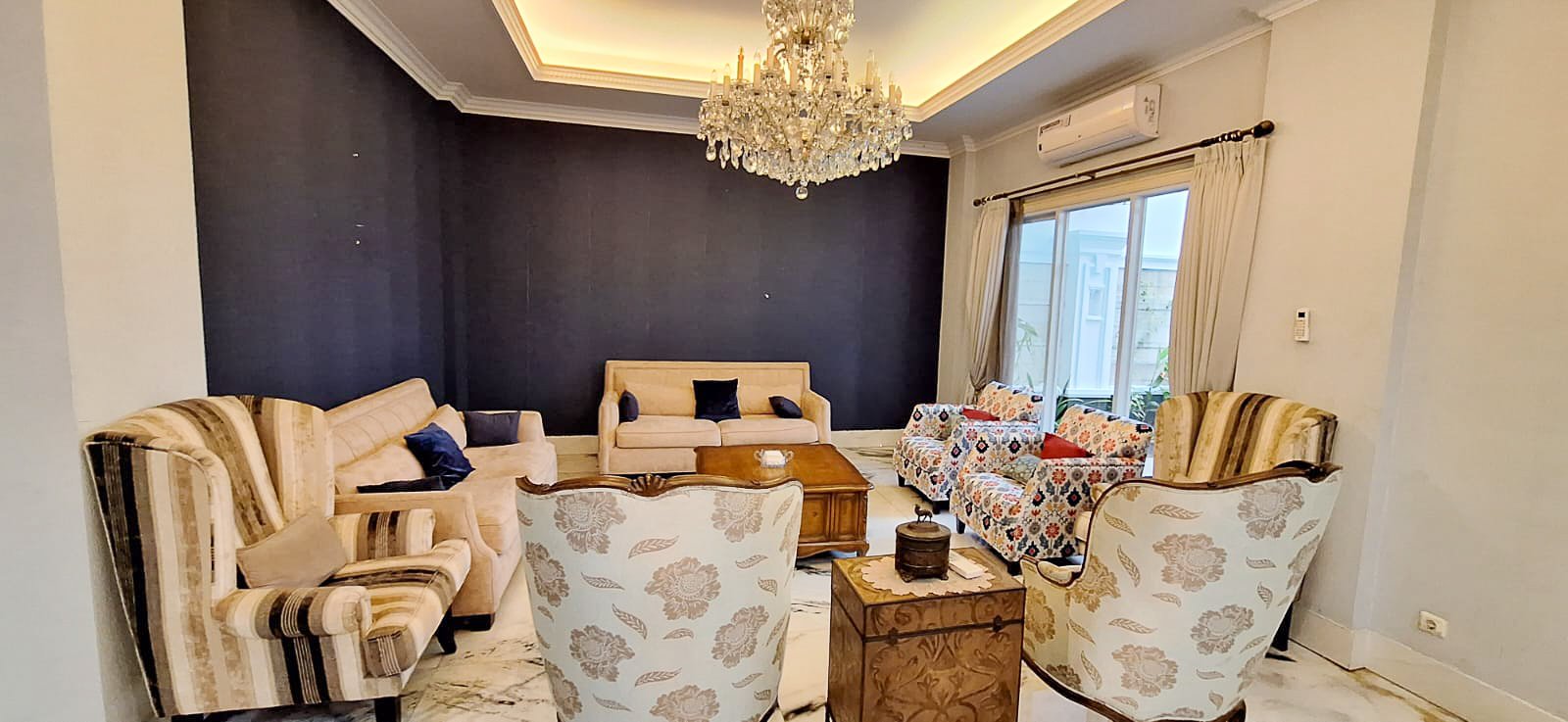 Rumah 5 Kamar Kuningan Jakarta