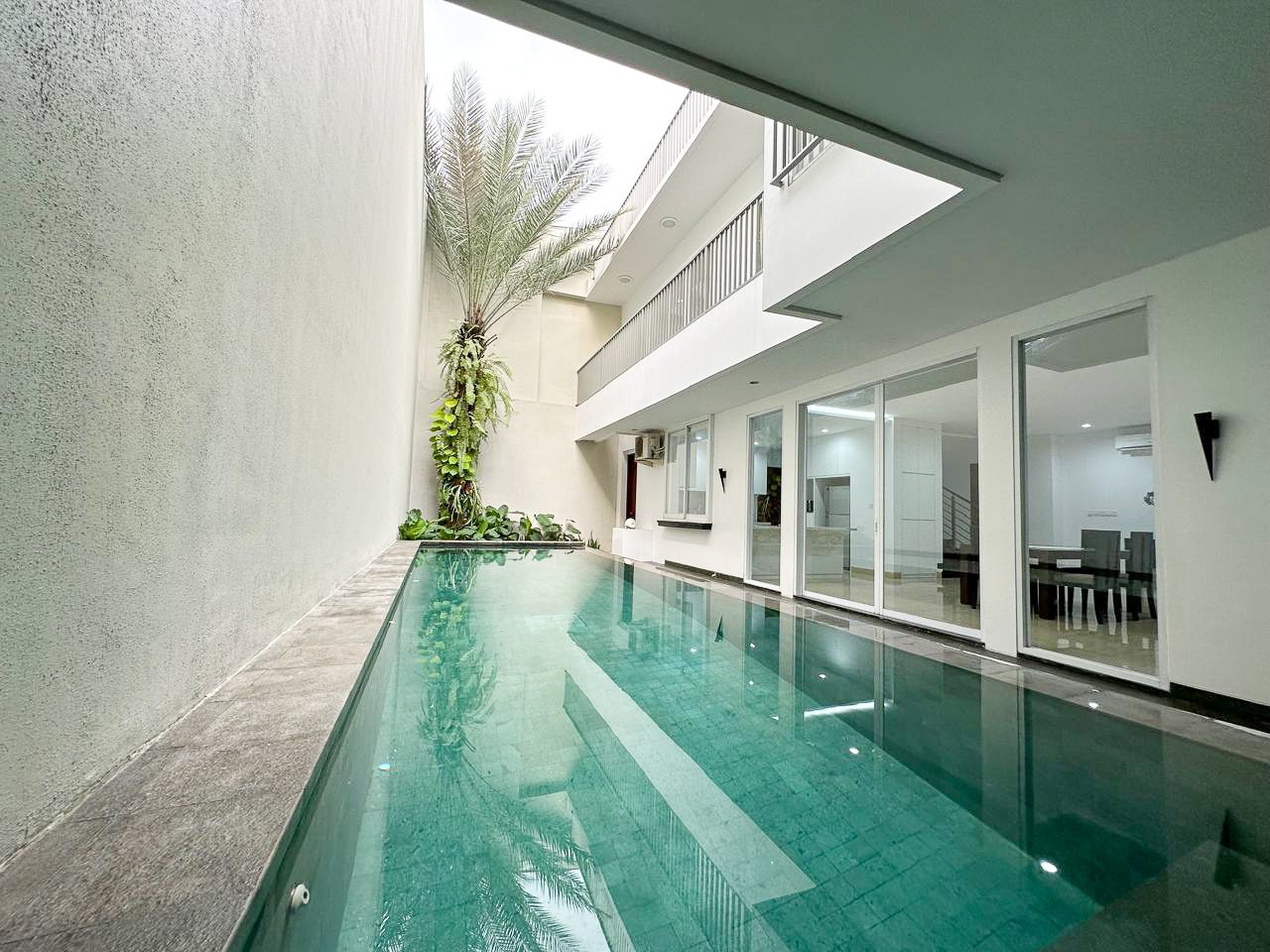 Rumah 5 Kamar Kuningan Jakarta Selatan