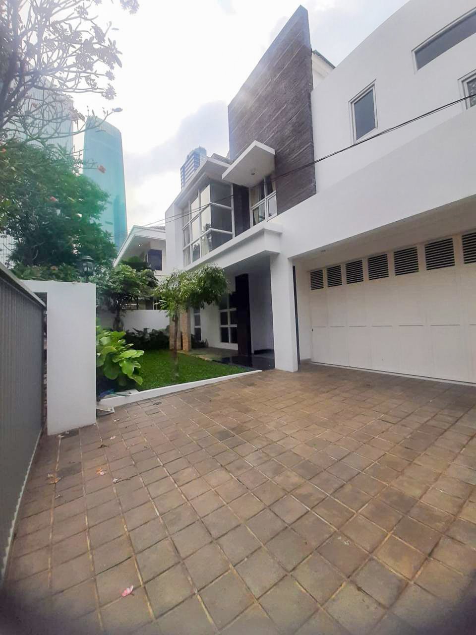 Rumah 5 Kamar Kuningan Jakarta Selatan
