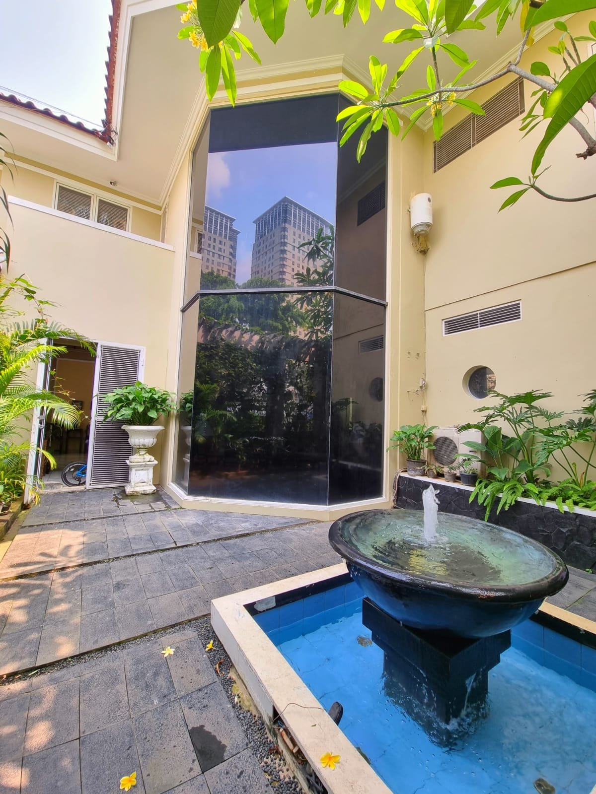 Rumah 4 Kamar Permata Hijau, Jakarta
