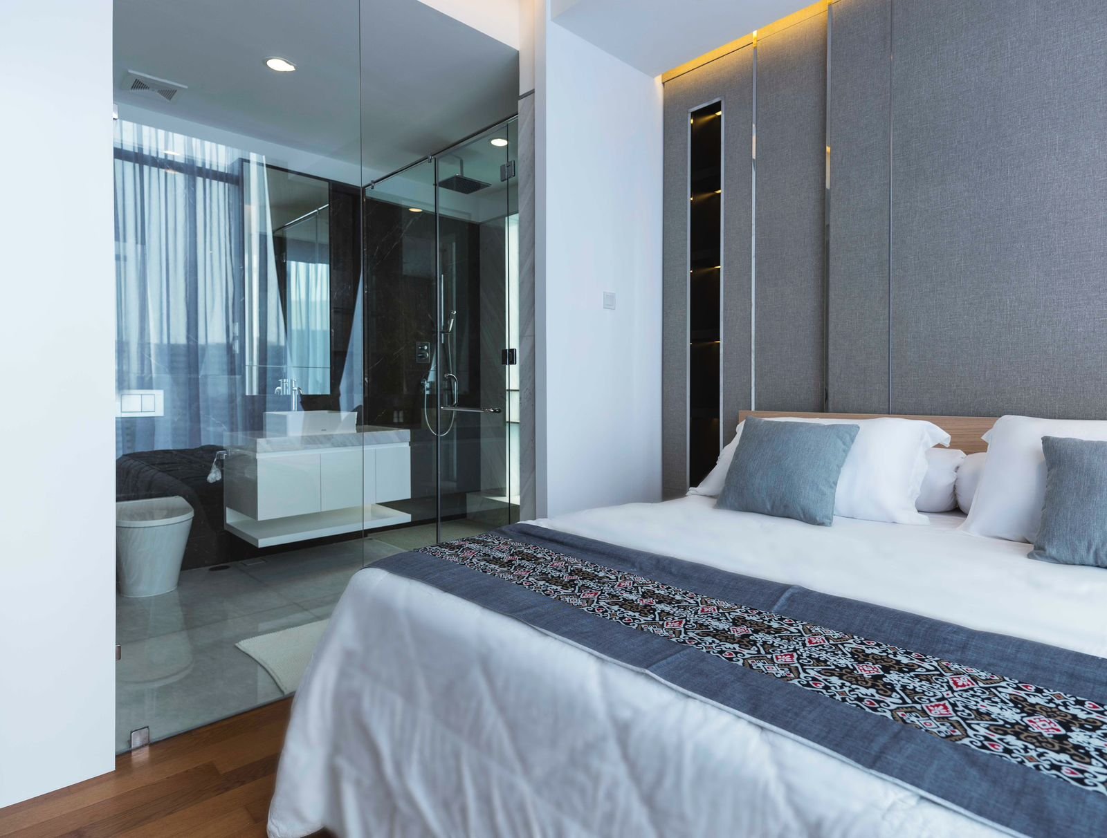 Senopati Suites