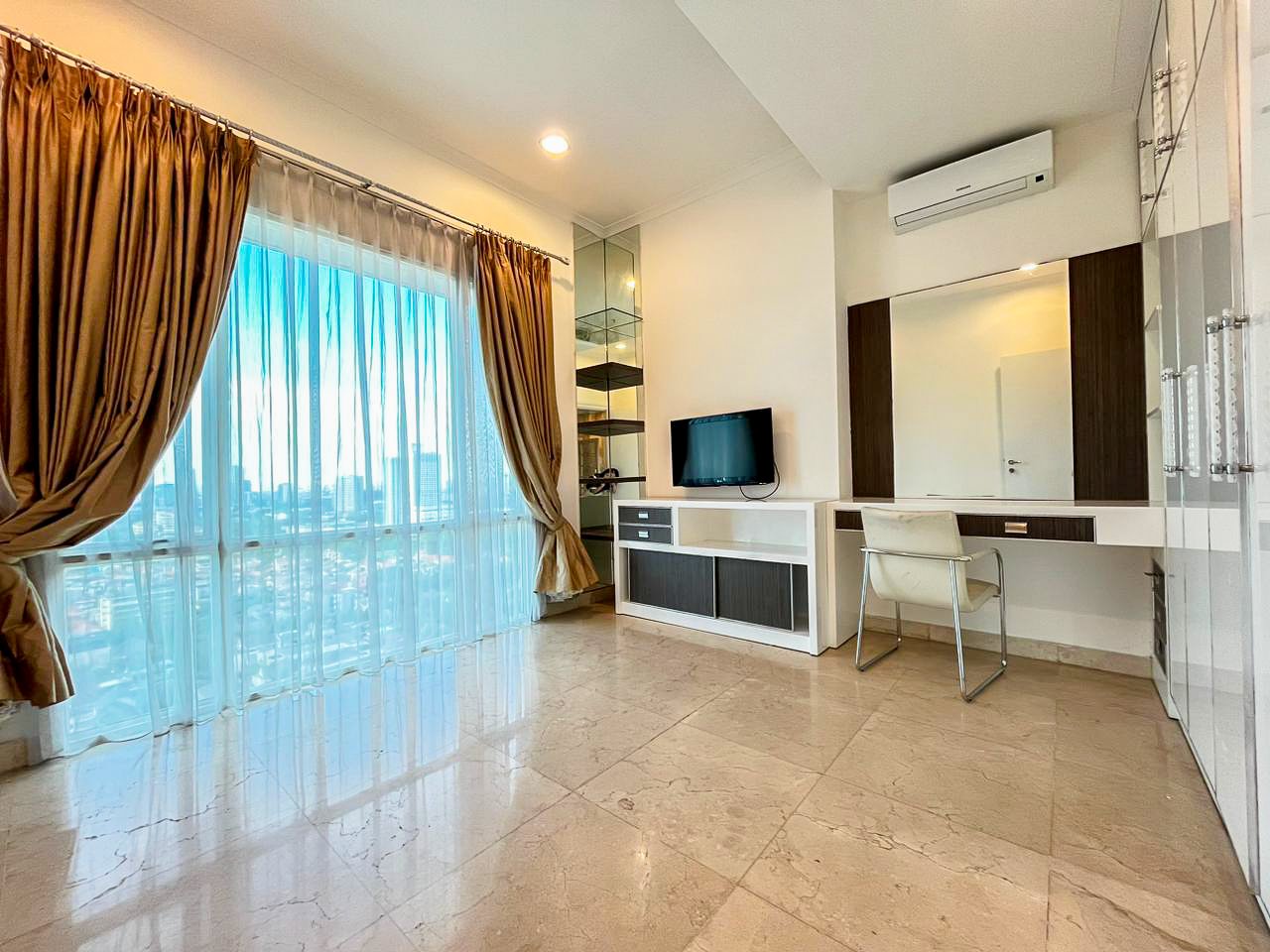 Senayan Residence