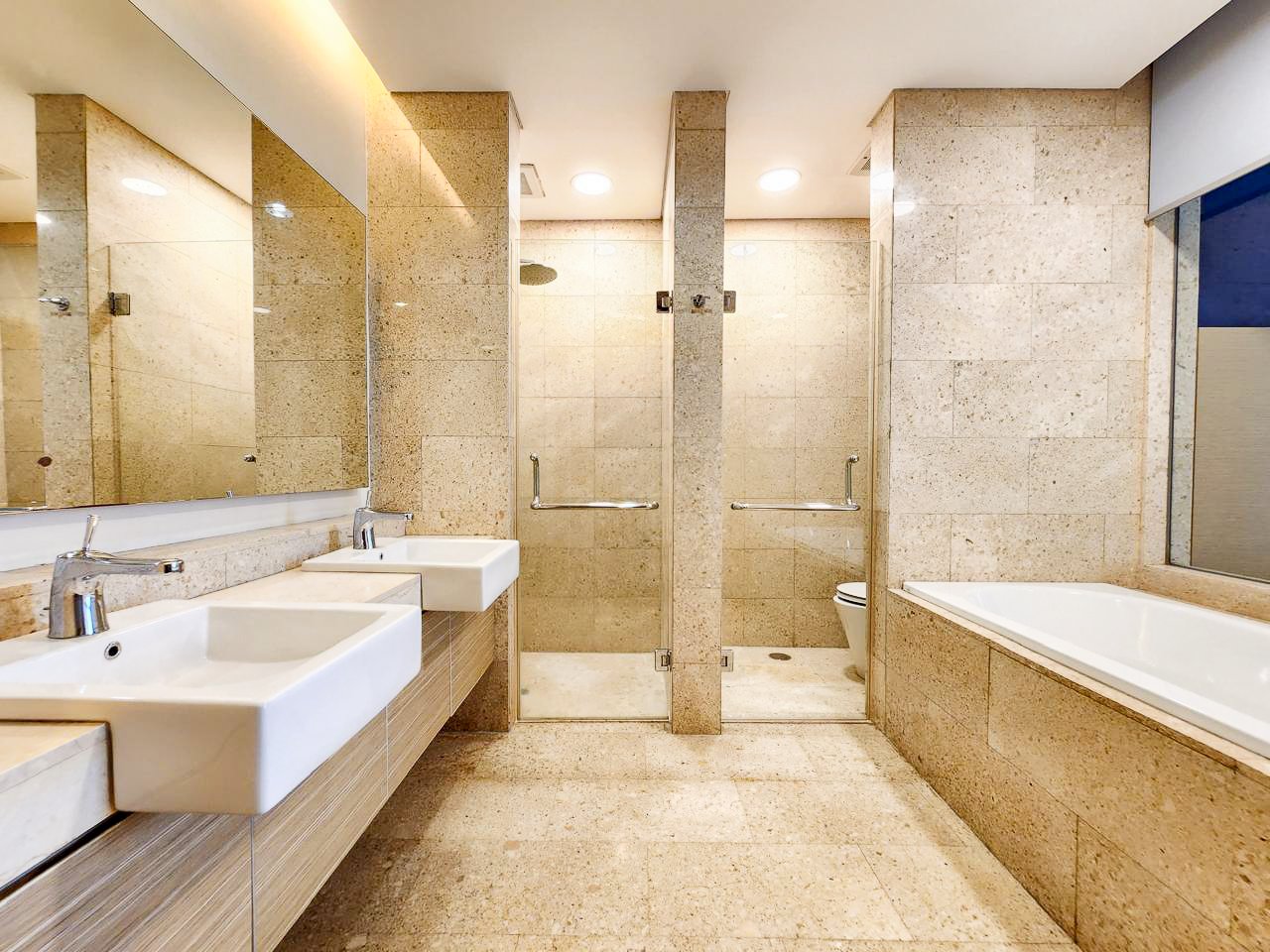 Senopati Suites