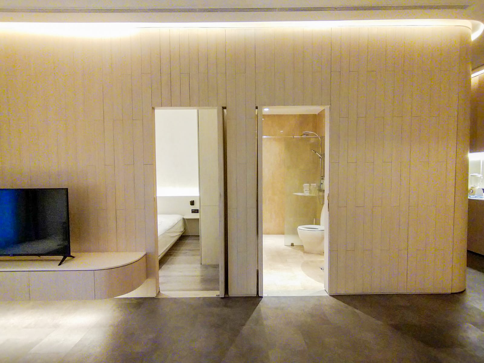 Sudirman Suites