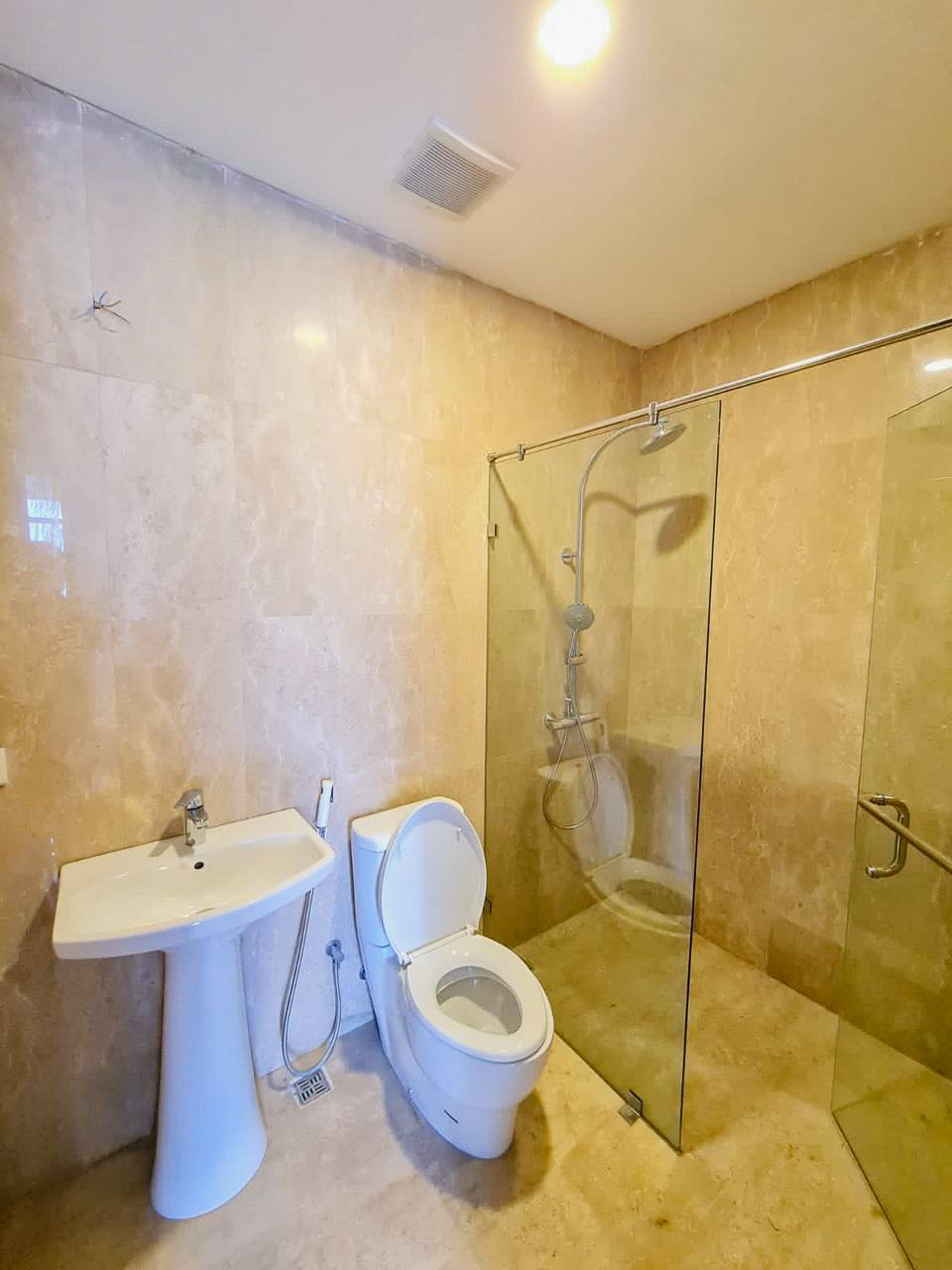 Sudirman Suites