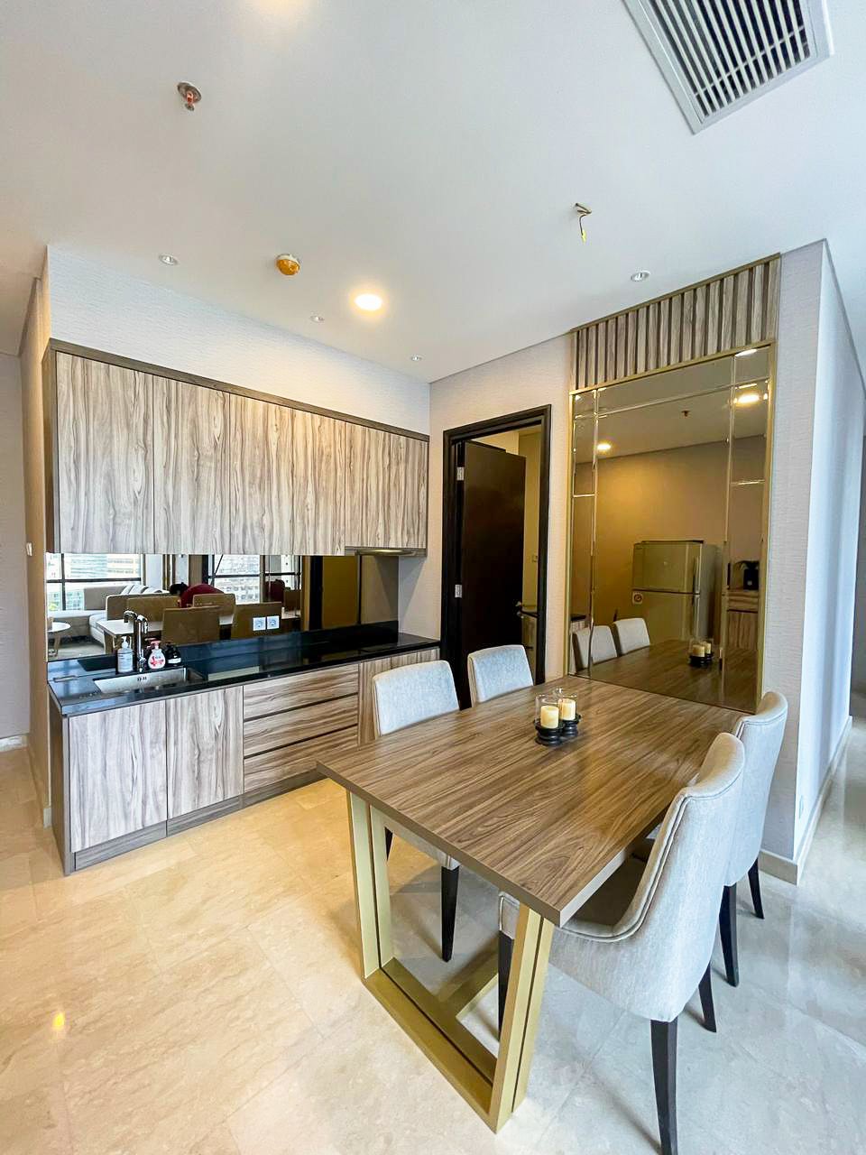 Sudirman Suites