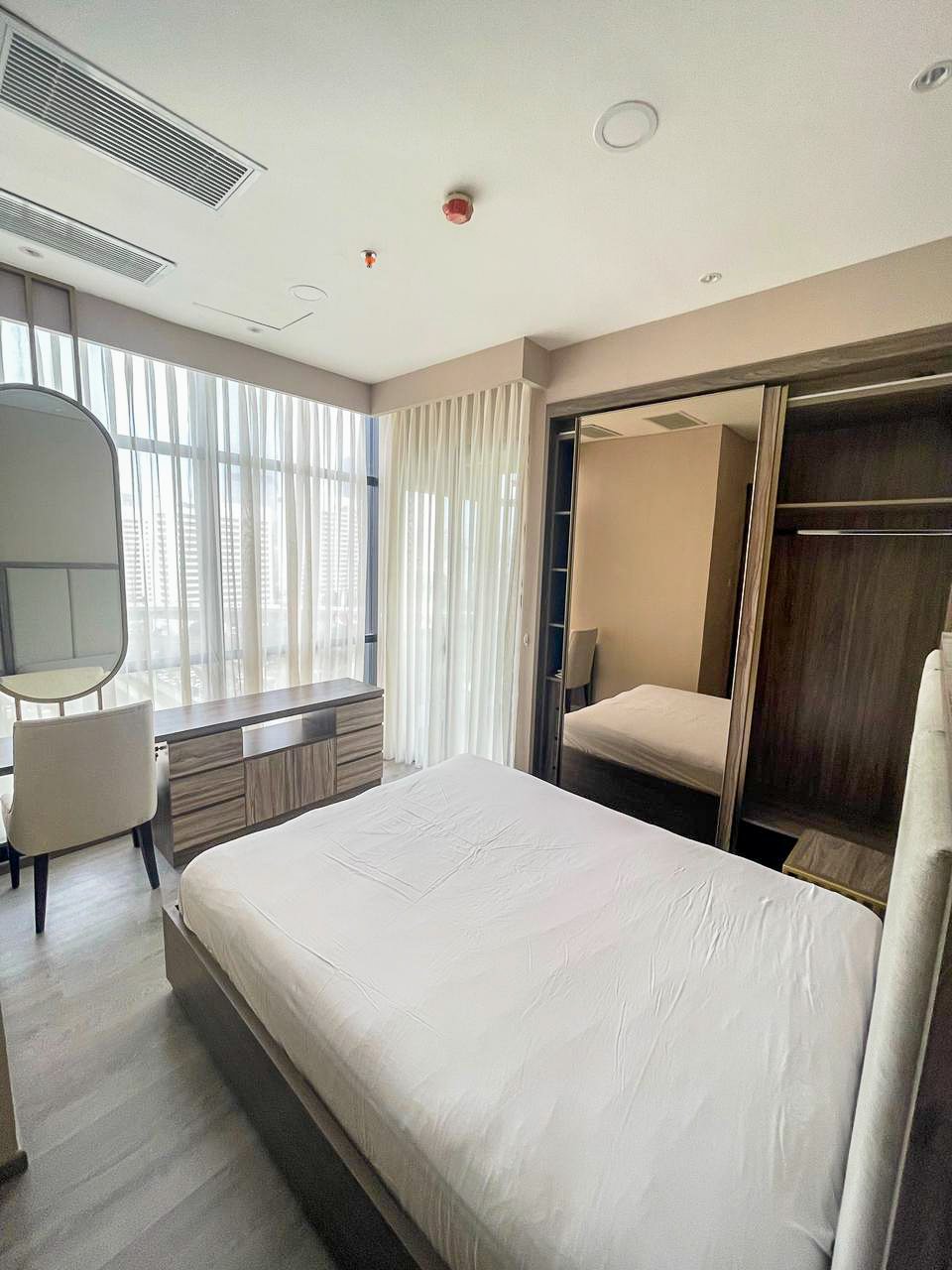 Sudirman Suites