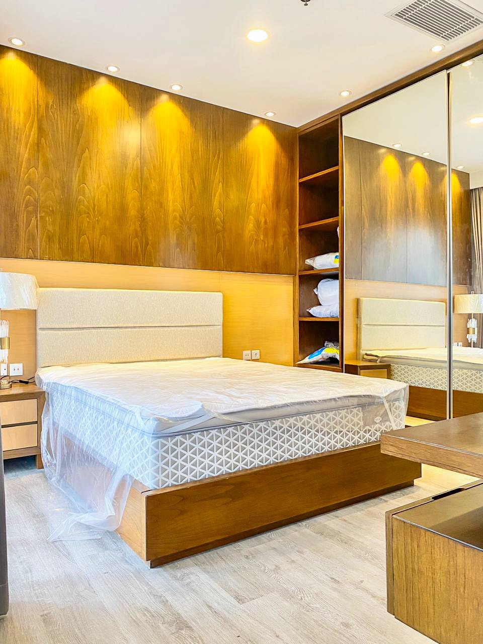 Sudirman Suites