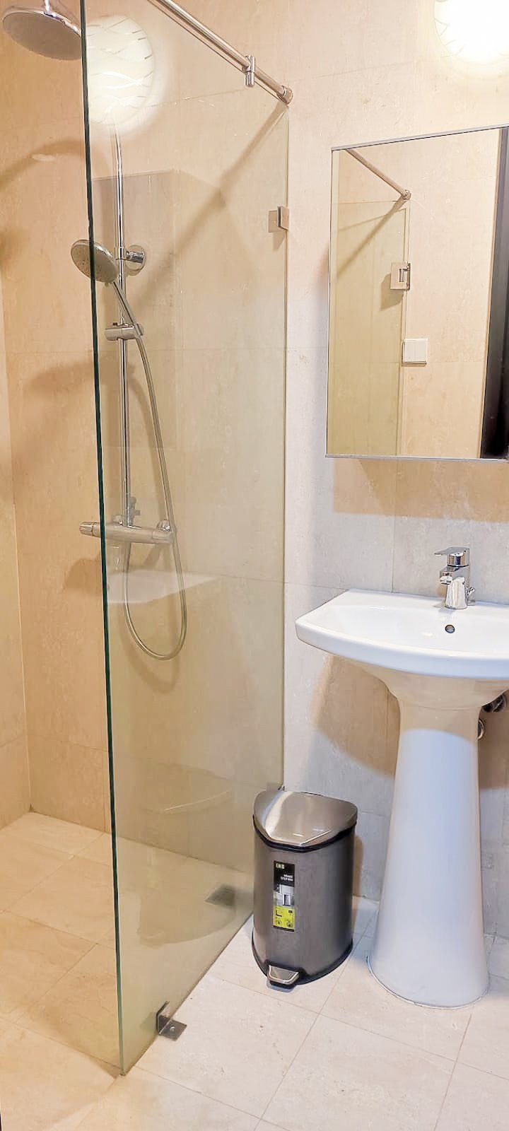 Sudirman Suites