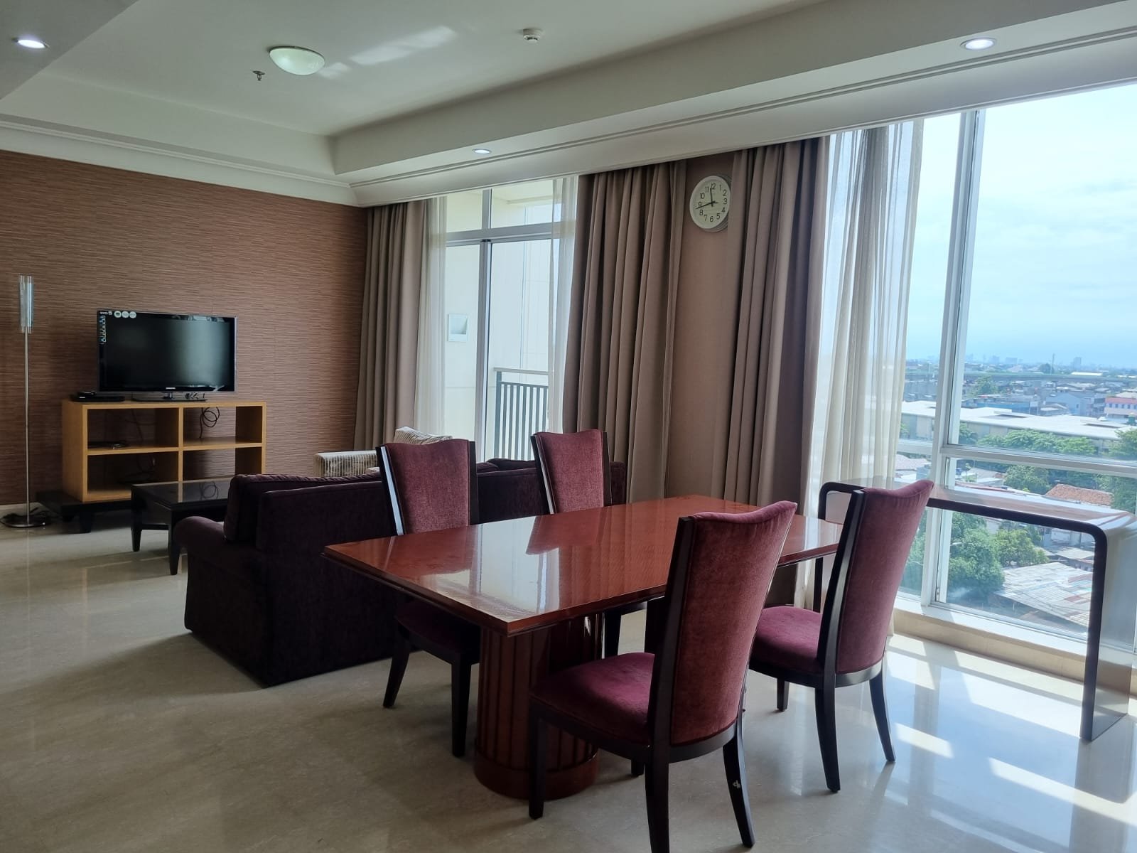 The Pakubuwono view