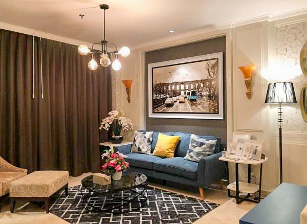 The Grove Condominium